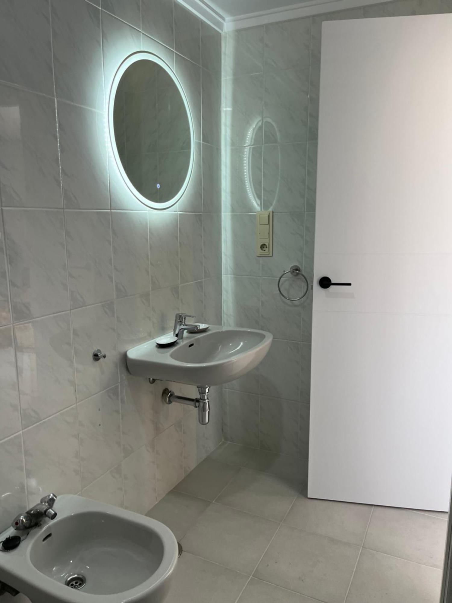 Cap Blanc With Sea View And Appartement *